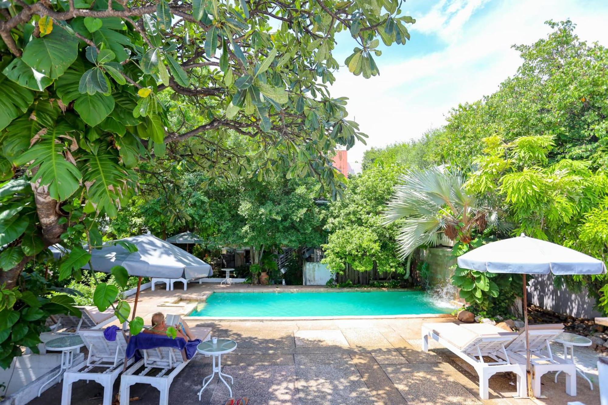 Veranda Lodge Hua Hin Bagian luar foto